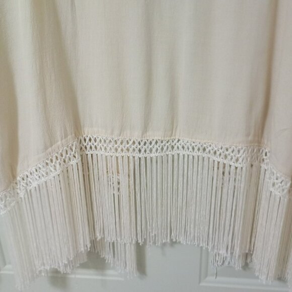 Forgotten Grace Floral Embroidered Kimono Cardigan With Fringe Hem & Sleeve - Picture 9 of 9